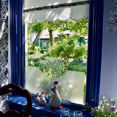 Het Twiscker Huys לינה וארוחת בוקר 4*