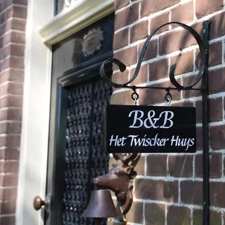 לינה וארוחת בוקר Het Twiscker Huys Twisk