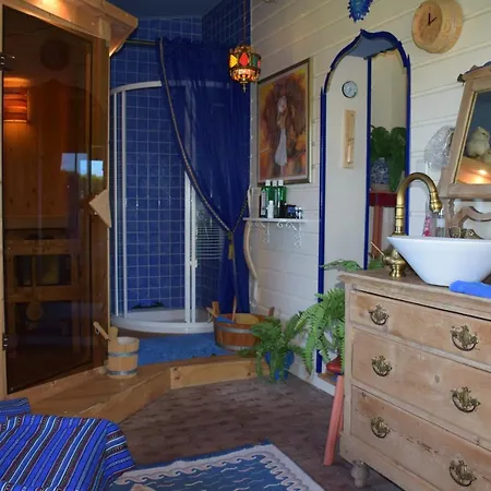 לינה וארוחת בוקר Het Twiscker Huys