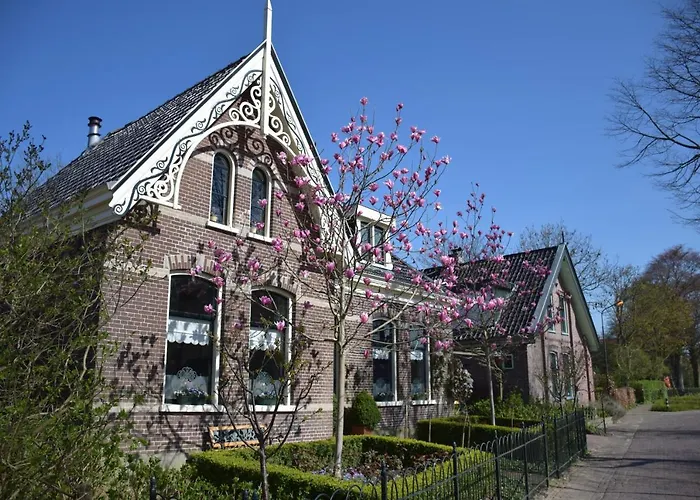 Bed & Breakfast Het Twiscker Huys 4*