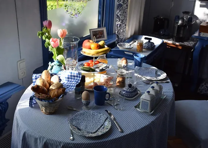 Het Twiscker Huys Bed & Breakfast Twisk