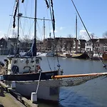 Het Twiscker Huys 4* Twisk