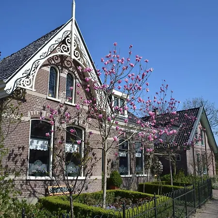 Alojamento de Acomodação e Pequeno-almoço Het Twiscker Huys 4*