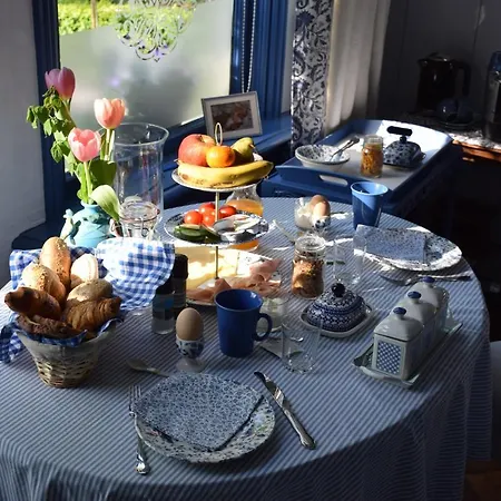 Het Twiscker Huys Bed & Breakfast Twisk